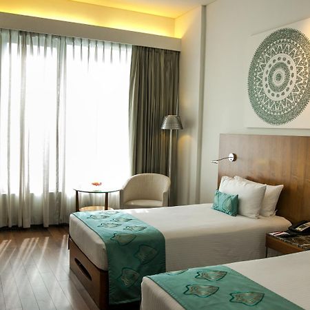 Vivanta Chennai It Expressway Omr Exteriör bild Deluxe Room
